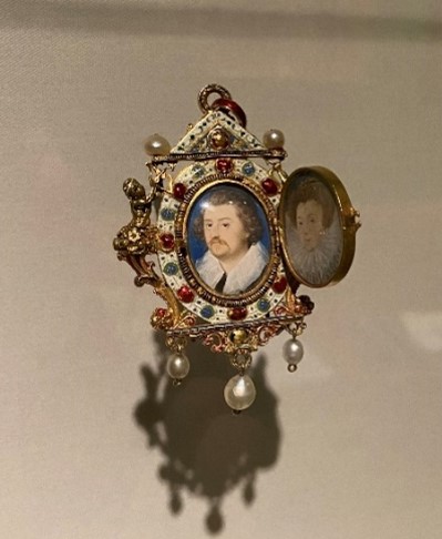 The Gresley Jewel – Sir Thomas Gresley of Drakelow and his wife Katherine Walsingham Nicholas Hilliard &amp; unidentified Goldsmiths